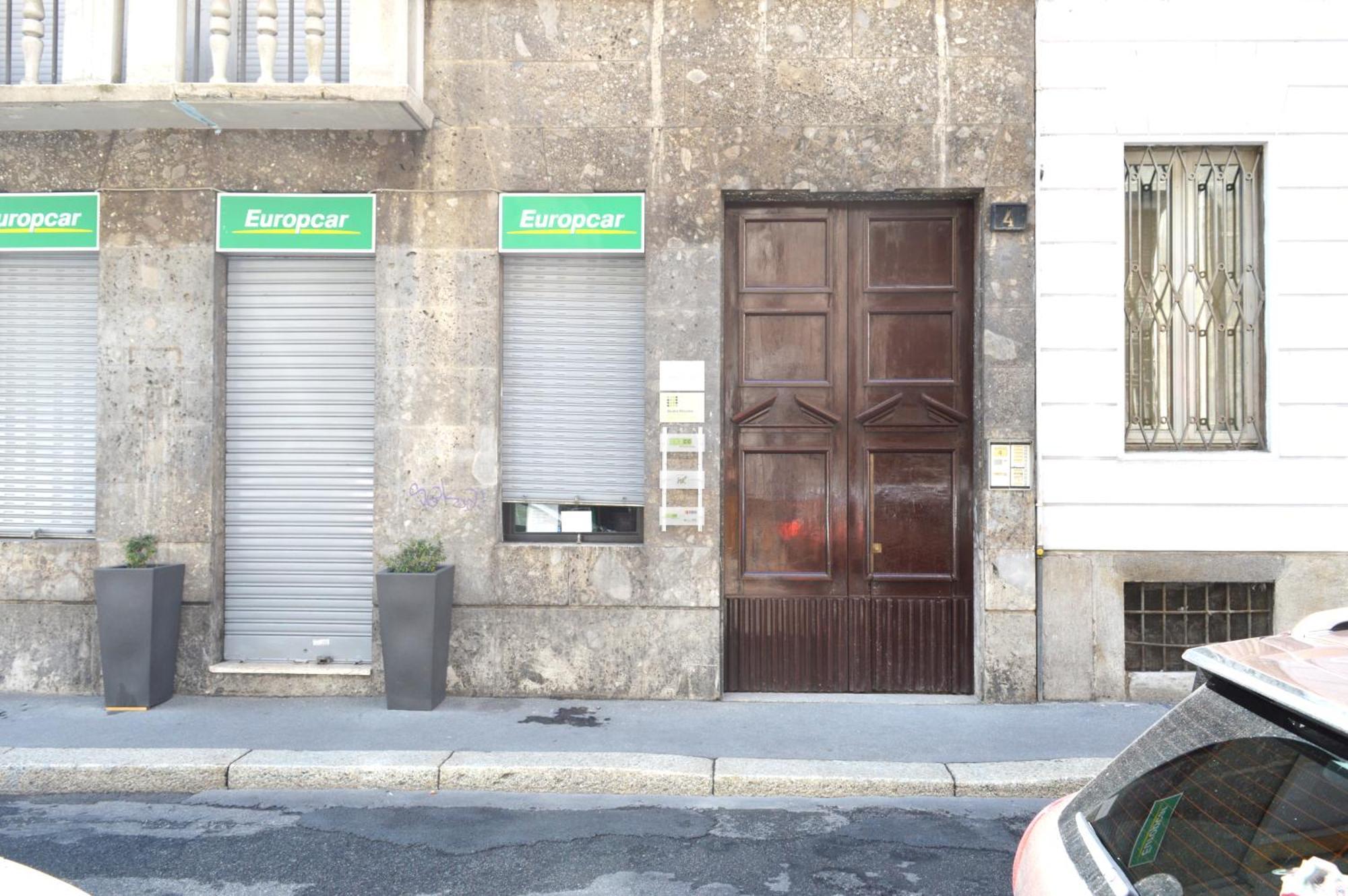 Apartamento Joivy Mauri - Cosy Flats Near The Duomo Milán Exterior foto